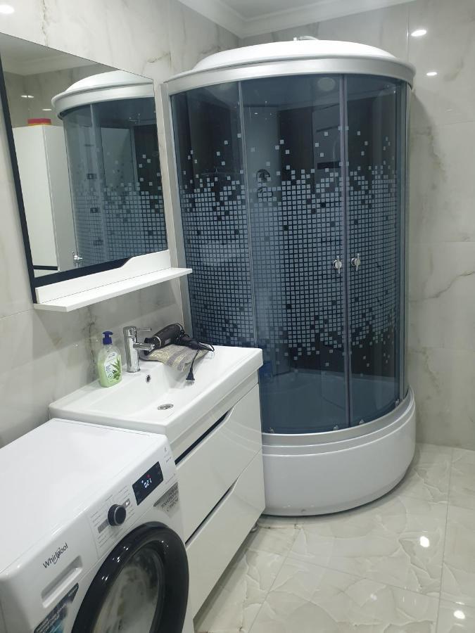Apartment Oasis Premium Class 1bd With Living Kischinau