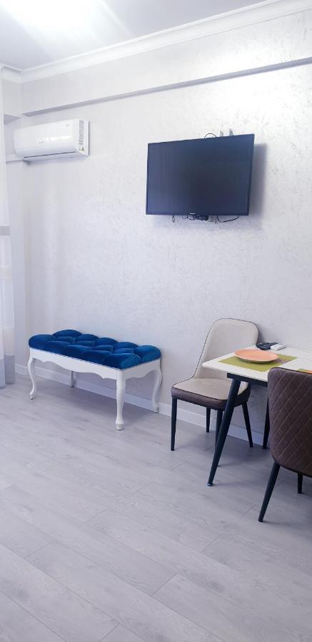 Oasis Premium Class 1bd With Living *